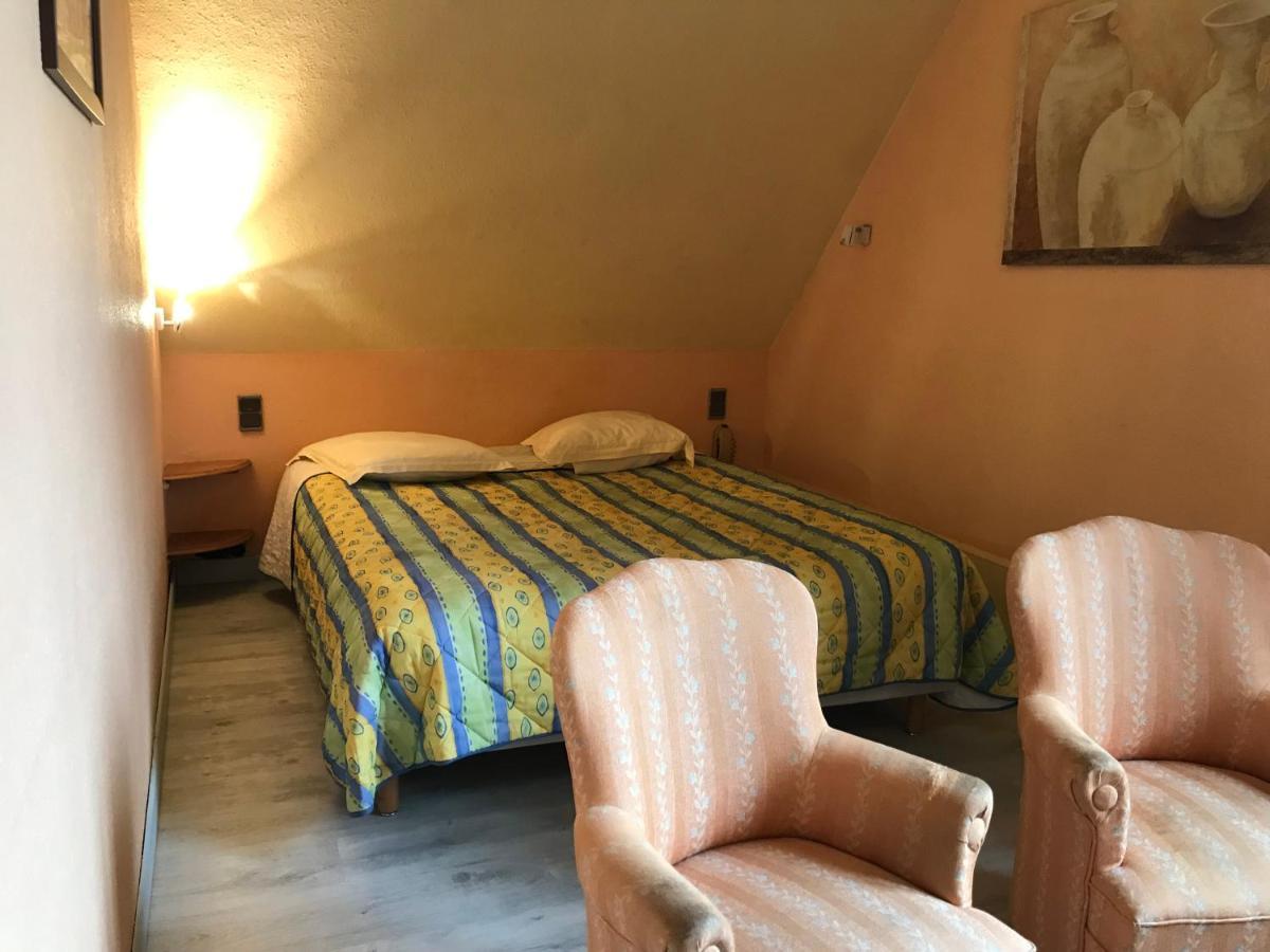 Logis Hotel & Restaurant - Auberge De La Foret Hazebrouck Kültér fotó