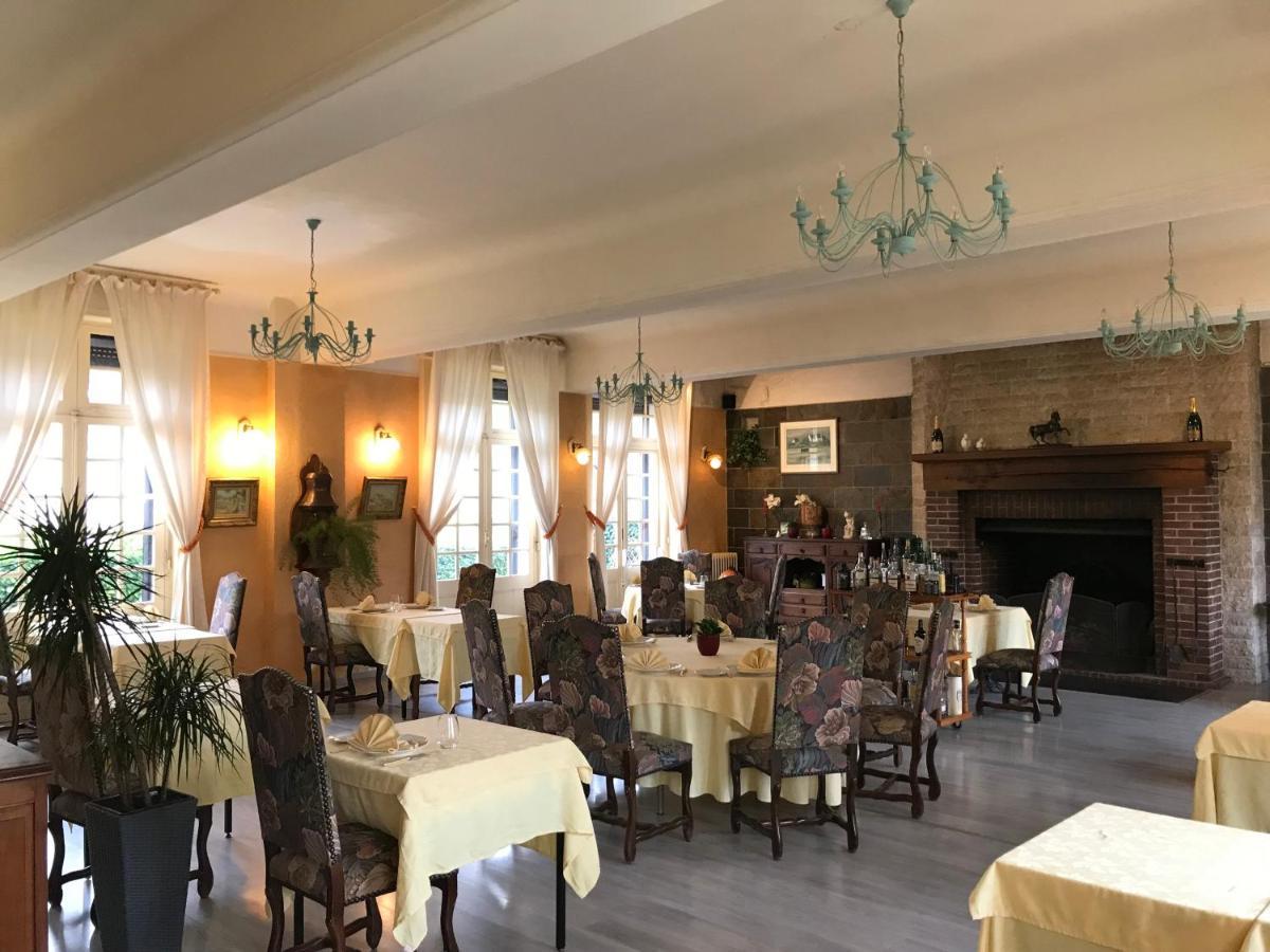 Logis Hotel & Restaurant - Auberge De La Foret Hazebrouck Kültér fotó
