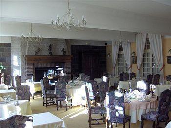 Logis Hotel & Restaurant - Auberge De La Foret Hazebrouck Kültér fotó